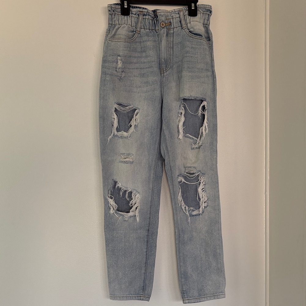 KanCan Juniors Distressed Light Blue Paperbag Jeans 3/29